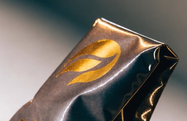 Premium supplement pouch featuring spot UV and metallic gold foil accents